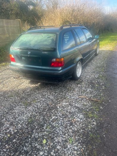 1998 Bmw 323