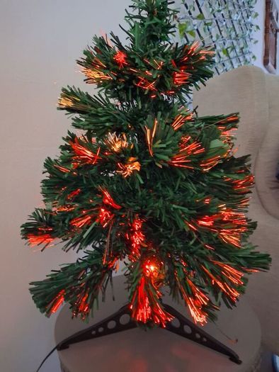 Small fibre optic Christmas tree