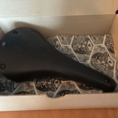 Brooks C13 Carbon Saddle