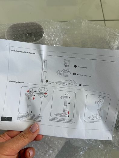 Baby floor shower stand