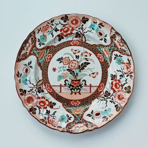 Vintage Mason's Patent Ironstone China  large plate Imari style pattern  diameter 26.5cm