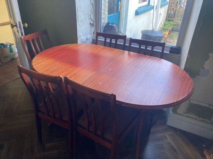 dinning table