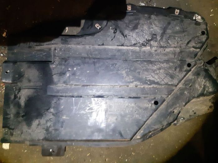 Bmw X3 Series E83 Underbody Covering Tank Shielding Cover Right O/s 3400040