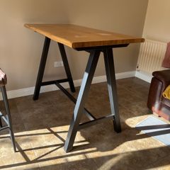 EZ Living Sturdy wood kitchen bar / tall dining table