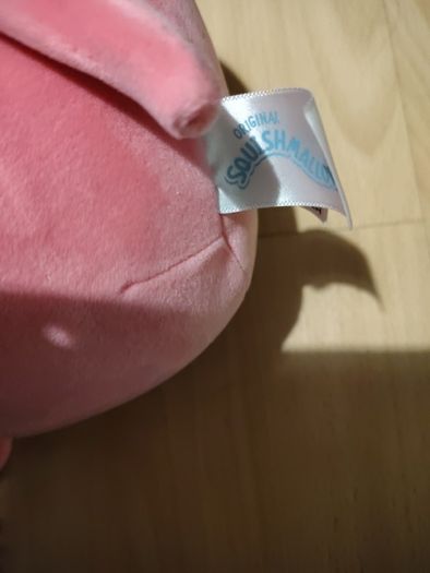 2 squishmallows