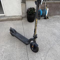 Carrera impel IS2 folding E Scooter