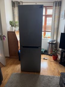 Fridge freezer