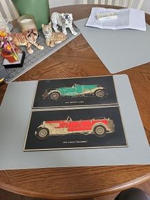 Car plaques