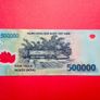 Vietnam.  500,000 . Dong. 2018  Pick 124 Polymer Plastic   Uncirculated. Image 2