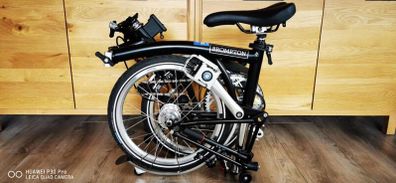 Brand New / Unused Black Brompton M6L bike