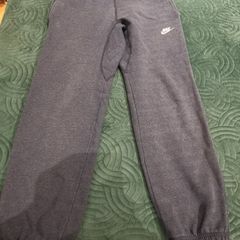 Nike tracksuit bottoms small
