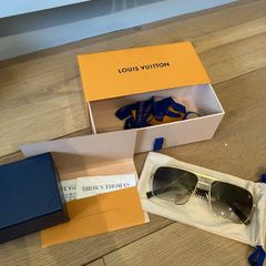 2025 LV attitude sunglasses gold