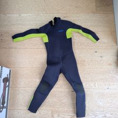 Decathlon Kids Wetsuit (4/3mm): Age 5-6