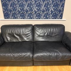 Black leather Natuzzi sofa and two chairs