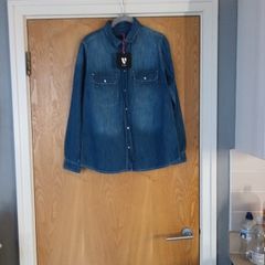 V By Very  Denim Blouse./Shirt   S.10.   B.N.W.T.