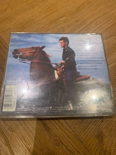 Randy Travis - No Holdin' Back