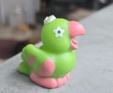 Vintage Strawberry Shortcake Lime Chiffon pet Parfait Parrot