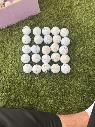 25 Grade A Golf Balls