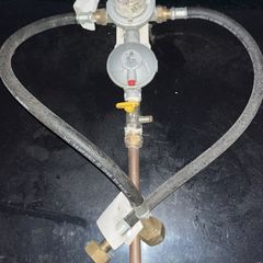 Gas changeover valve