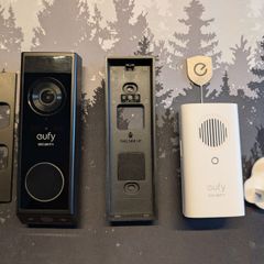 Eufy E340 Video Doorbell with mini base station