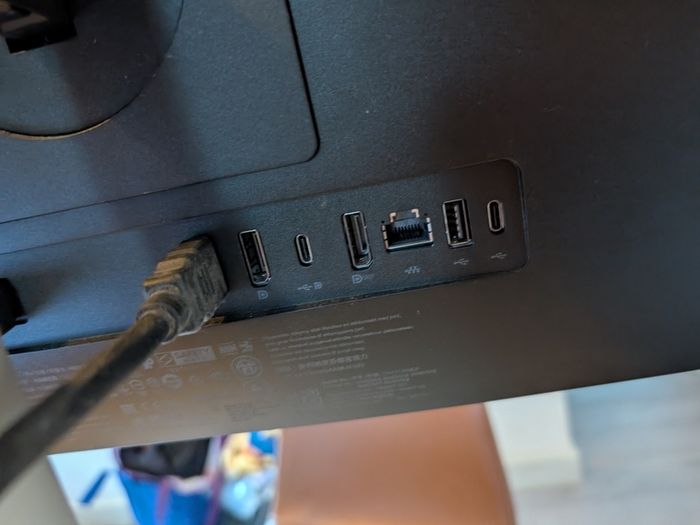 HP E24u G5 23.8" FHD USB-C Docking Monitor (65W Laptop Charging / Hub)