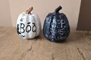 2 halloween pumpkins