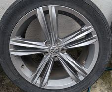 VW Tiguan R-Line wheels