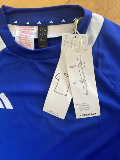 Adidas Age 9-10 t-Shirts AEROREADY 1 new