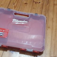 milwaukee screwdriver box