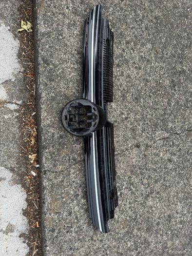 Vw Golf Mk8 R-line Grille