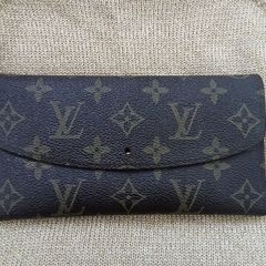 Vintage Louis vuitton wallet