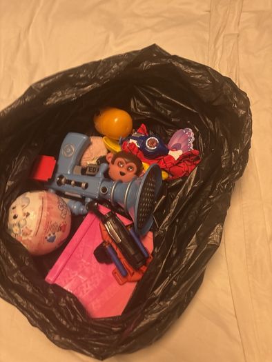 toys