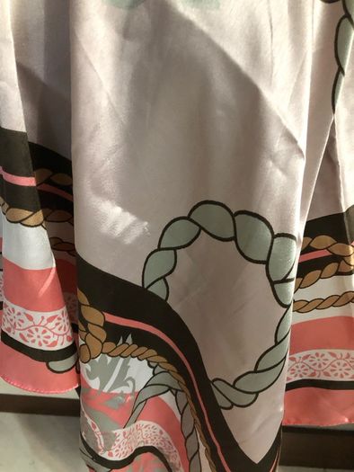 vila scarf