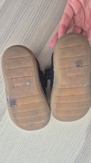 size 22 Kids Froddo Barefoot Sandals