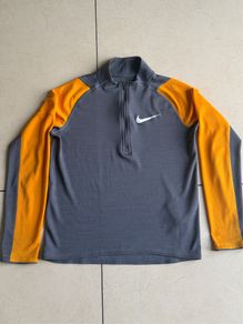 Nike Dri Fit 1/4 Zip Top
