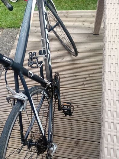 Road bike