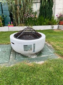 Bar B Q / Fire pit