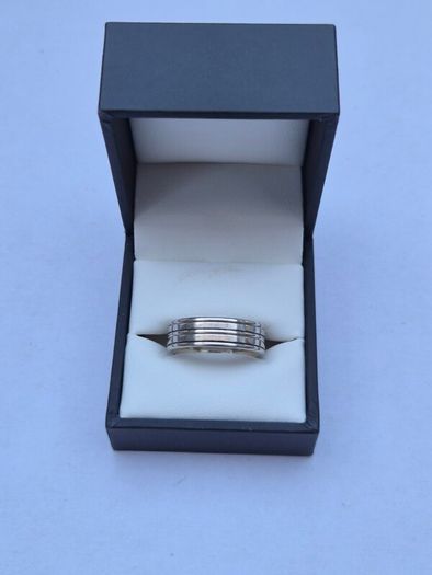 18K Gold Band