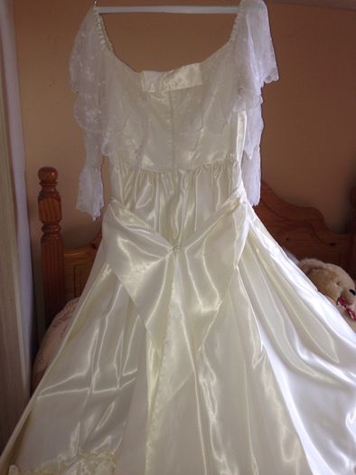 Ivory wedding Dress