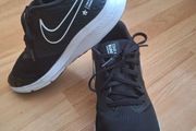 Trainers/NIKE Star Runners Size 5.5 UK .. 38.5 EU .. Price Drop