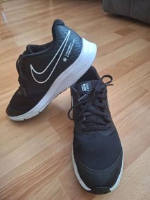 Trainers/NIKE Star Runners Size 5.5 UK .. 38.5 EU .. Price Drop