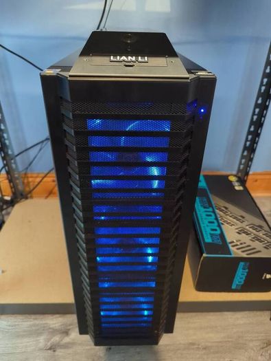 Retro Gaming PC << Core Extreme QX9770 >> 8GB RAM HD 4870X2