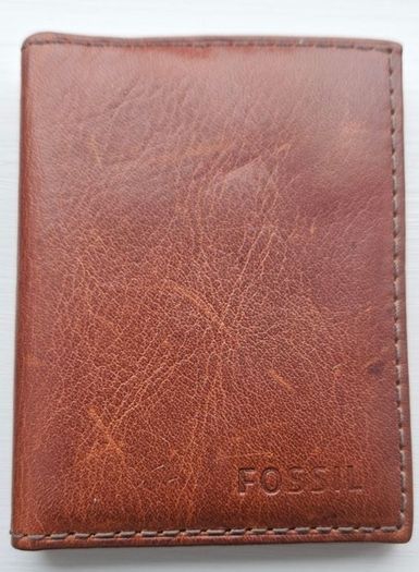 Brand New Fossil Mens Slim Wallet Cognac Brown credit card