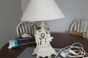 Table lamp