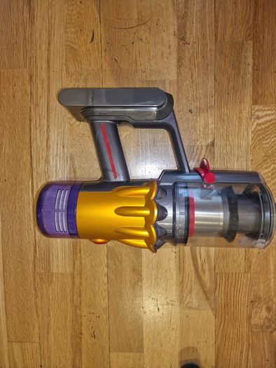 Dyson V12