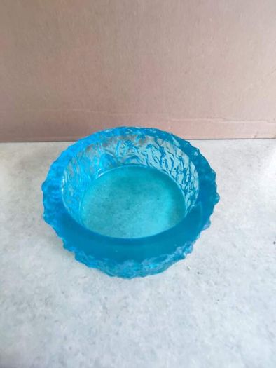 Davidson Brama -Luna- Range Bark Bowl Kingfisher Blue 13.5cm Cross H5.5cm Very good condition