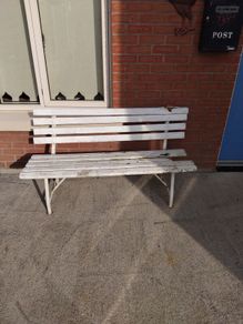 garden bench