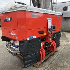 Kuhn Axis 30.2 Fertiliser Spreader