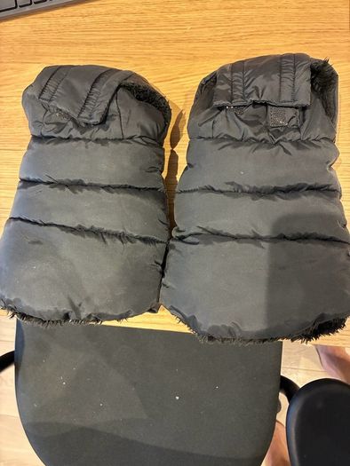 Buggy gloves