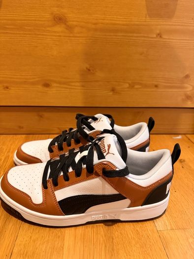 Puma Sneakers